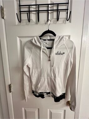 Aloha White Zip-Up Hoodie with Hood and Pockets